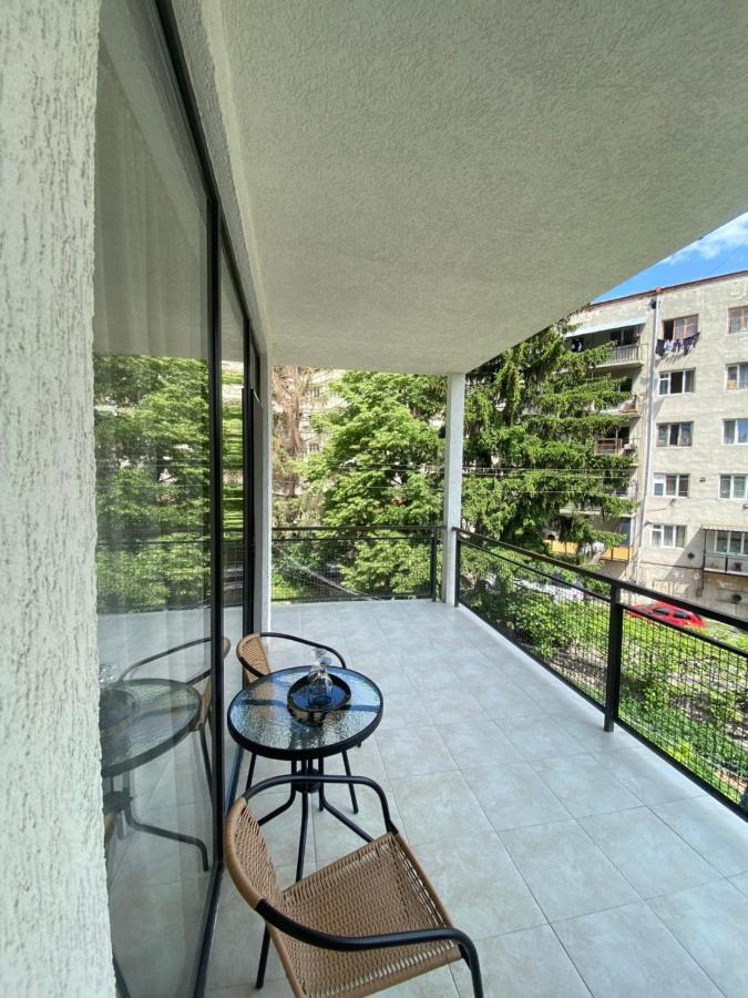 Отель Borjomi Central Экстерьер фото